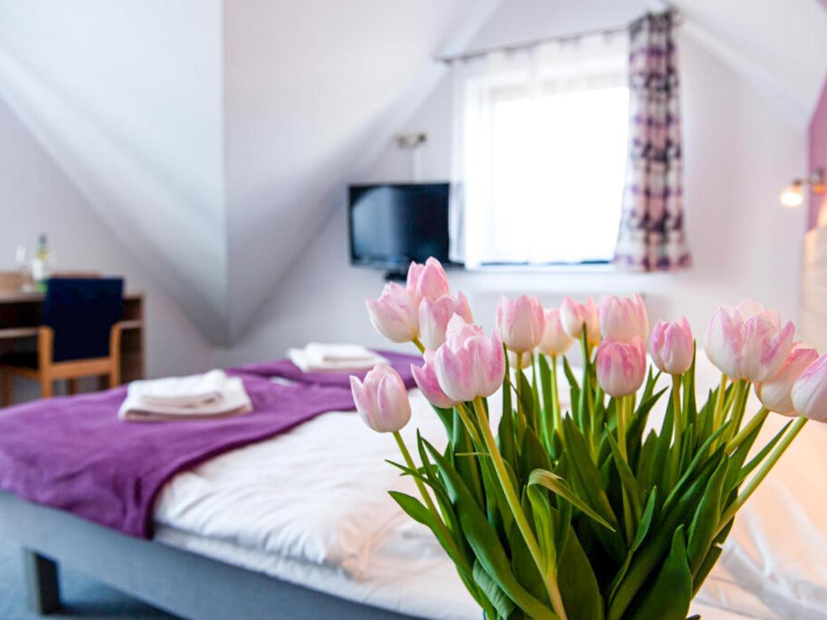 Gosciniec Ptasi Zaulek Bed & Breakfast Niechorze Exterior foto