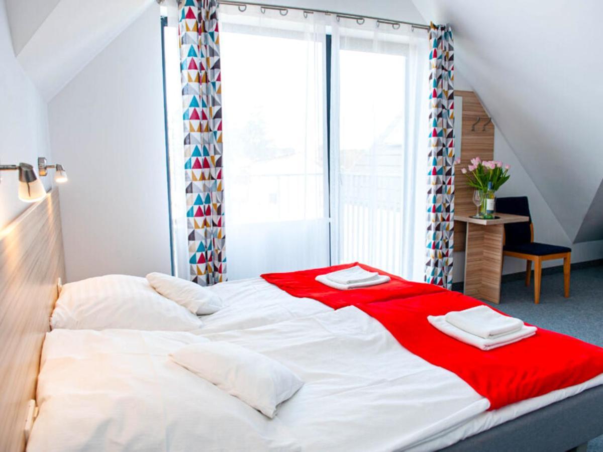 Gosciniec Ptasi Zaulek Bed & Breakfast Niechorze Exterior foto